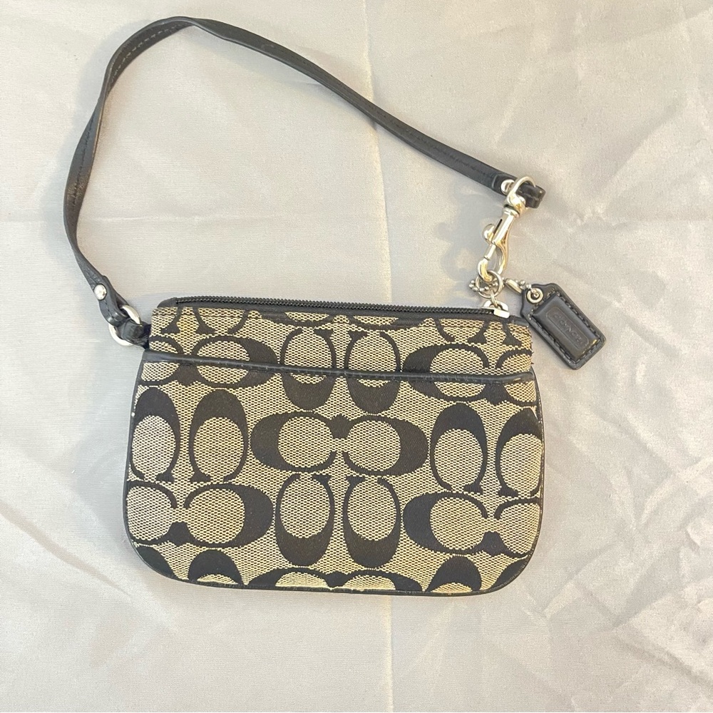 Coach Black and Gray Vintage Wristlet
